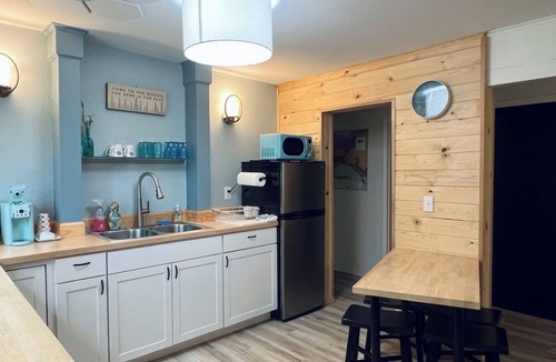Northeast Anchorage Apartment | 907stay - Alaskan Suite