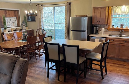 Mammoth Cave House | A cozy country home near Mammoth Cave, Nolin Lake and Blue Holler ATV Park