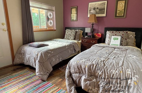 Tok Bed & Breakfast | A Hyde Away Inn B&B