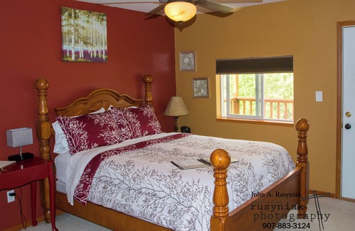 Tok Bed & Breakfast | A Hyde Away Inn B&B