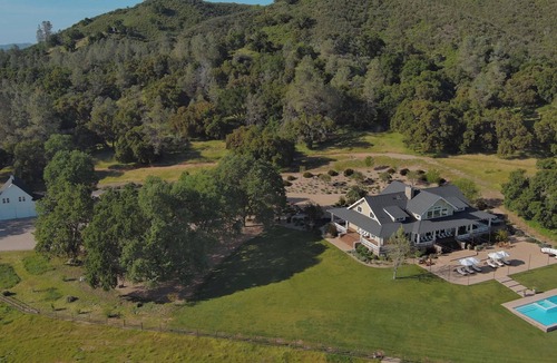San Luis Obispo House | A peaceful Coastal California oasis and outdoor paradise.