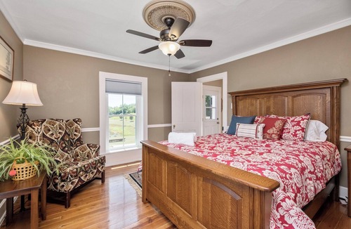 Linville House | A Peaceful Retreat Where Past and Present Meet