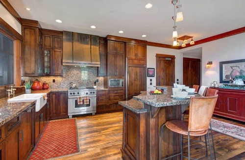 Empire Pass Condo | Abode at Arrowleaf Overlook, ski-in/ski-out, hot tub, Deer Valley