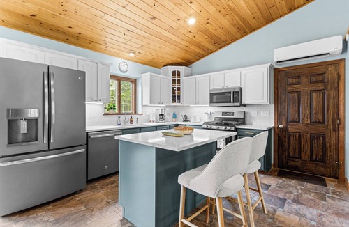 Southwest Harbor House | Acadia Quietside Oasis w/Sauna – Pets OK!