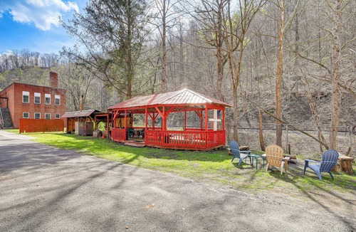 Wilcoe Apartment | Access to Warrior Trail! ATV Base Camp in Gary