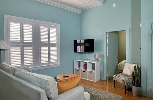 North Cambridge Condo | Adorable 1-bedroom apartment in welcoming Cambridge