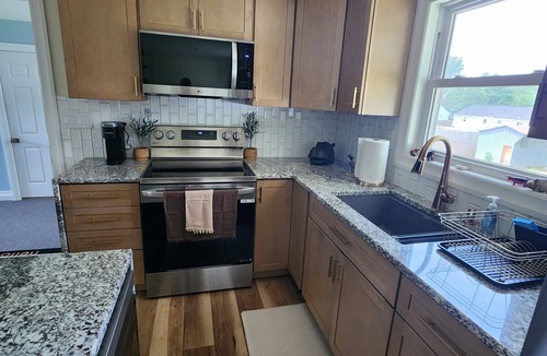 Enfield House | Adorable 3-bedroom 2-bath House in quiet, safe, kid/pet friendly neighborhood.