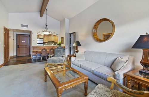 Midway Villa | Adventure Hub~Ski Resorts, Backcountry & Park City 3068-1