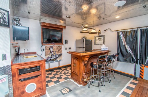 North Conway Hotel | Adventure Suites