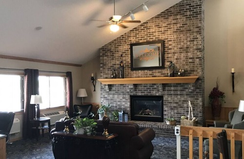 Thorp House | Affordability Meets Comfort! 4 Comfortable Units, Free Breakfast