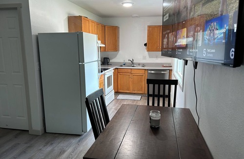Northeast Anchorage Condo | Alaska best Luxury Air B&B