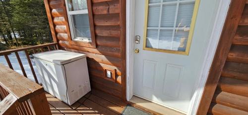 Cohoe House | Alaska Summers Lodge Cabin 1-Near Mouth of Kasilof River