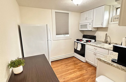 Russian Jack Park Apartment | Alaskan Retreat