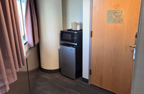 Anchorage Hotel | Alex Hotel & Suites Anchorage Airport