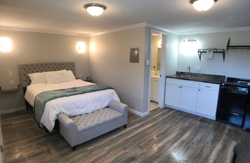 Waterville Apartment | All-inclusive studio apartment with utilities included-Unit 2