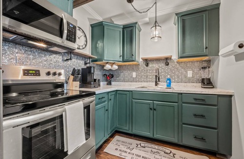 Wallingford Center Apartment | All New 1BR with tons of Charm