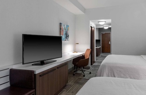 North Little Rock Hotel | All-Season Fun: Heated Pool, Close to Dickey-Stephens Park & River Market.
