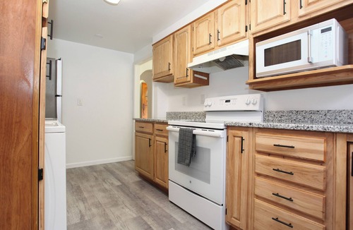 Oneonta House | All Star Location with Views of Good Year Lake