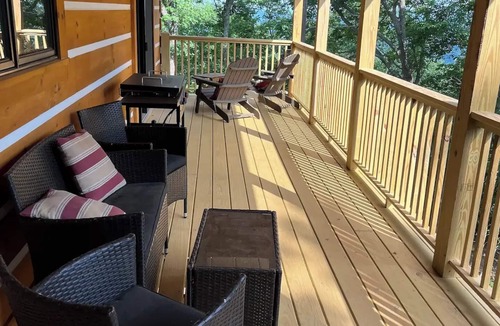 Caldwell Cabin | Allegheny Cabin 3Bed/2Bath, near Greenbrier resort and golfing.nn