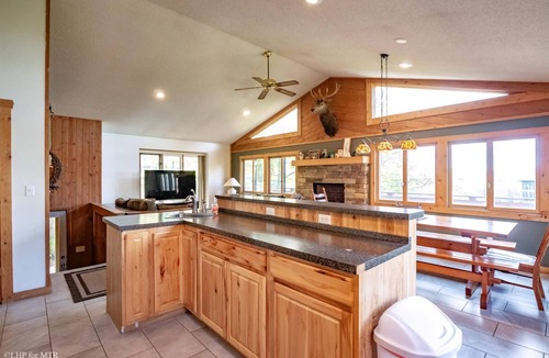 Northface House | Almost Aspen - 39 Trails End Court Almost Aspen - Hot Tub, Pool Table, Gas Fireplace, Garage