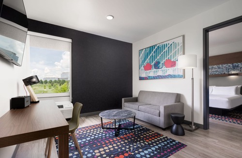 Beachwood Hotel | Aloft by Marriott Cleveland Beachwood