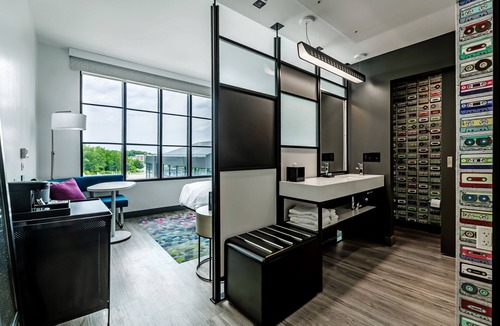Easton Hotel | Aloft by Marriott Columbus Easton