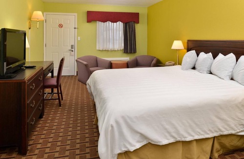 Princeton Hotel | American Inn Princeton