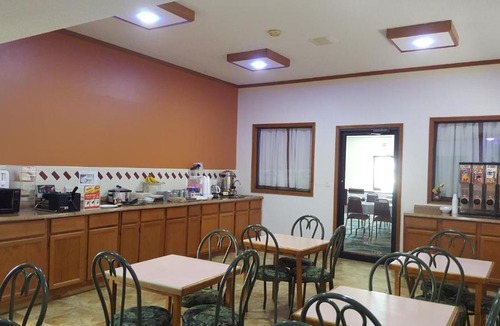 Nevada Hotel | Americas Best Value Inn and Suites - Nevada