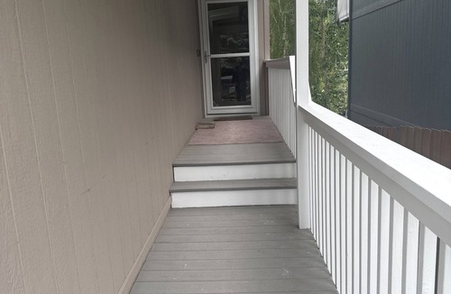Eagle River House | Angkla suits 4-bedroom house located in E.G with WiFi, washer, dryer and garage