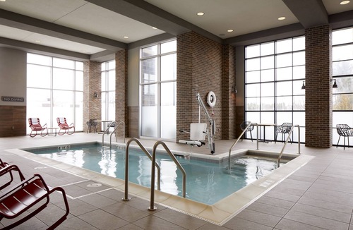 Burlington Hotel | Archer Hotel Boston/Burlington