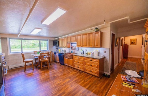 Juneau Apartment | Arctic Loft: Your Urban Retreat - Sleek, Spacious, and Centrally Located