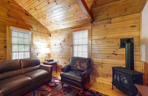 Northport House | Atlantic Highway Cabins
