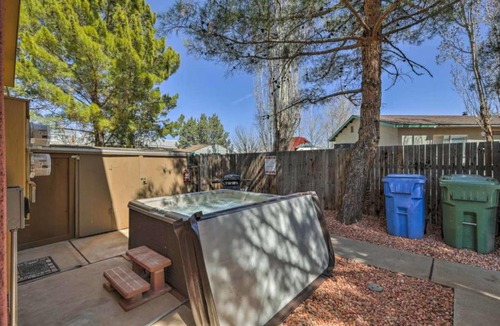 Page Apartment | Attractive Apartment w/ Hot Tub Near Lake Powell
