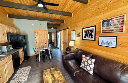 Bramwell Cabin | ATV TrailCamp: Kelly's Quarters- Just seconds from the HMT Pocahontas Trailhead!