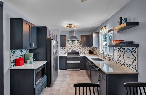 Topeka House | Avalon House