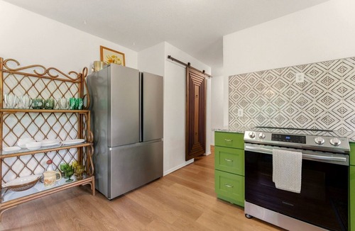 Bella Vista House | Back40 Beehive - Treetop Retreat Near Trails & Lakes