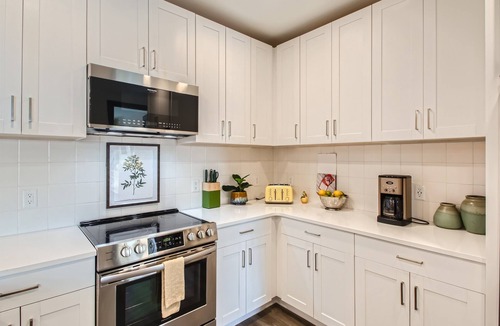 Rolling Mill Hill Condo | Balcony Condo · Broadway Walk · Gym + Parking