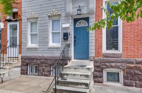 Downtown Baltimore House | Baltimore Townhome Near Oriole Park w/A/C!