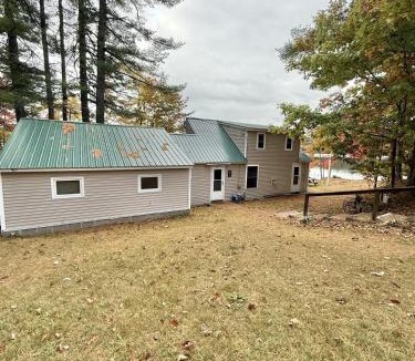 Sebago Villa | BARKER POND ESCAPE LIMIT 8 villa