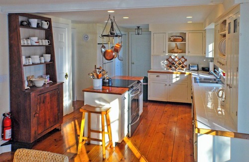 Cushing House | BAYBERRY COTTAGE - Town of Cushing