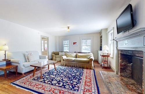 Weston House | Bayberry Farmhouse