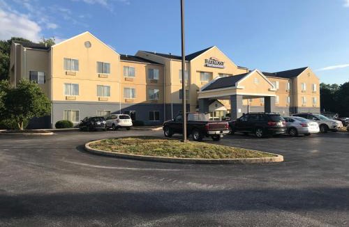 Chambersburg Hotel | Baymont by Wyndham Chambersburg