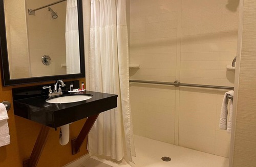 Chambersburg Hotel | Baymont by Wyndham Chambersburg
