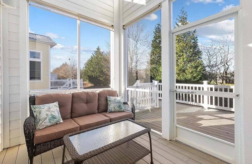 The Commons House | Bayside Resort: 4 BR 3 Full Bath Lovely Twin House