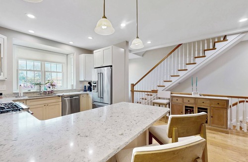 Lewes House | BAYSIDE VISTA - 3BD, 3.5BA - Sleeps 8 - Rare 2-Week Rental *Dog Friendly*