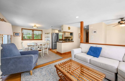 East Sandwich House | Beach Dreams: Ocean Views & Room for All