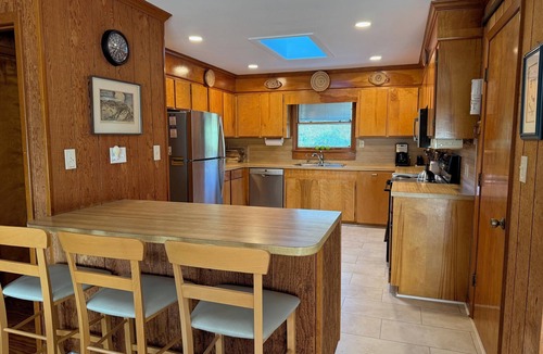 Debordieu Colony House | BEACH FRONT with PRIVATE WALKWAY, Pet-friendly. Minimum 7 nights, Sat-to-Sat