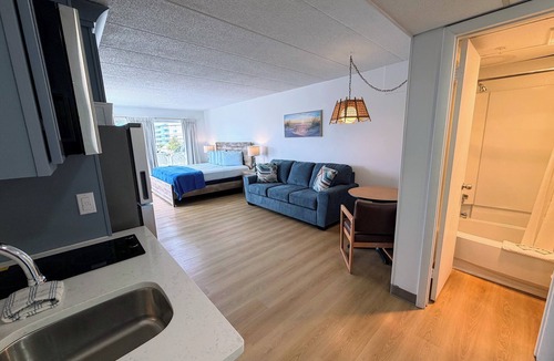 Midtown Ocean City Hotel | Beachcomber