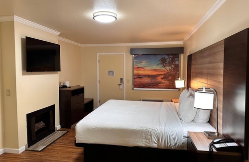 Cayucos Hotel | Beachwalker Inn and Suites