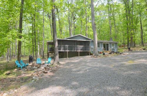 Great Cacapon House | Bear Necessities -Forget your Worries!